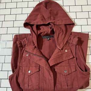 Tinsel Cargo Vest Cranberry Ladies Small with Removable Vest